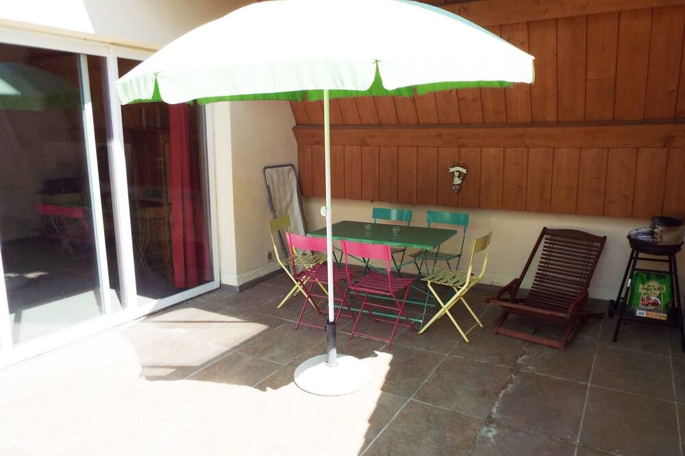 Photo of Patio Balcony in Pont-de-Labeaume