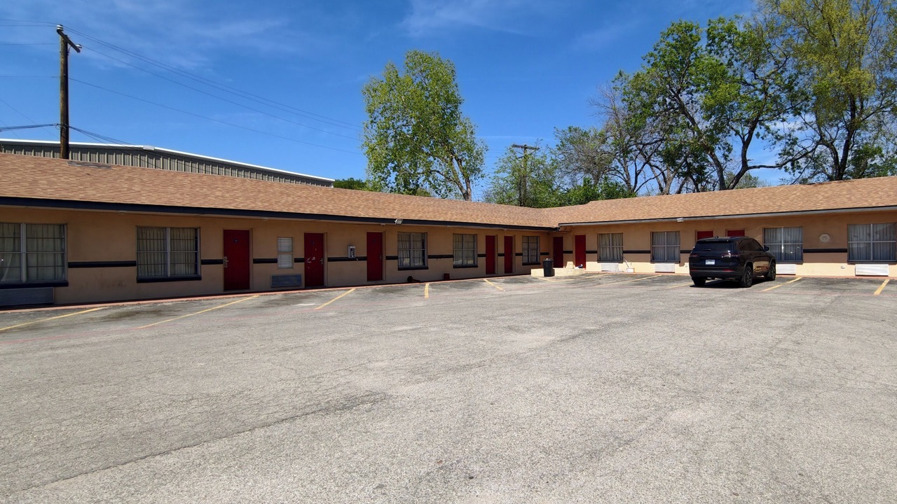 Photo of Outdoor in Elgin