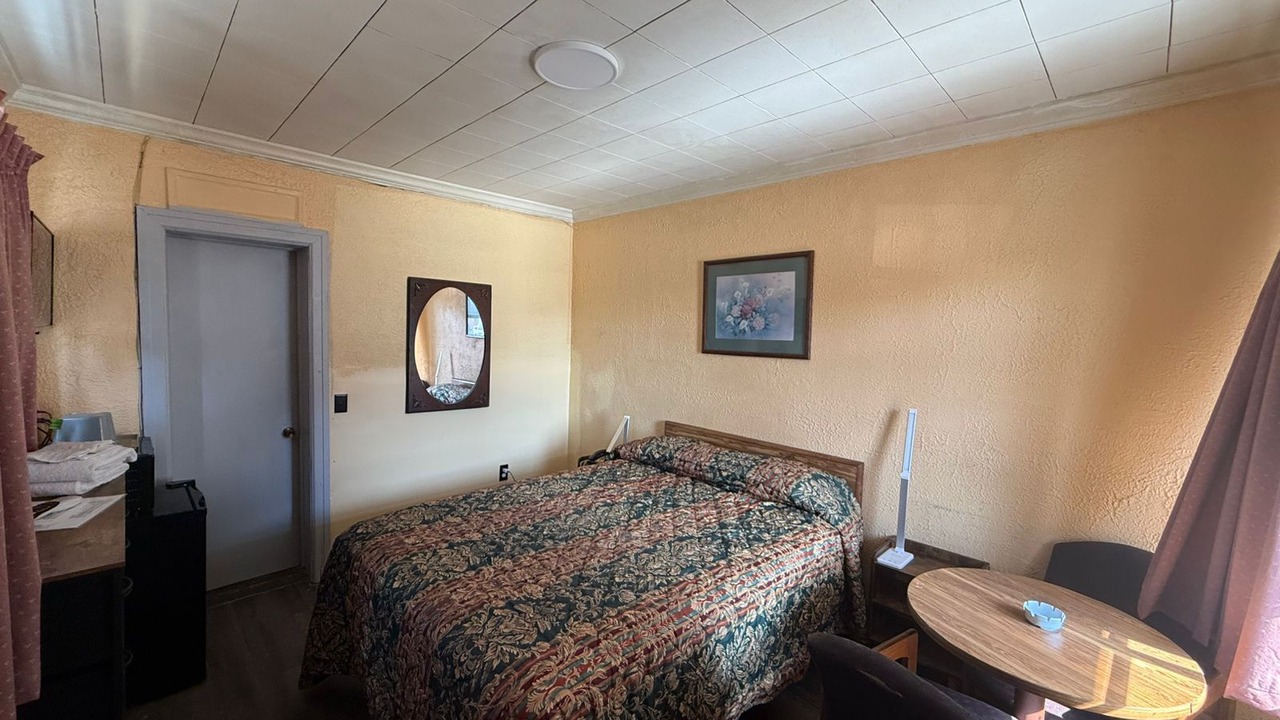 Photo of Bedroom in Amory