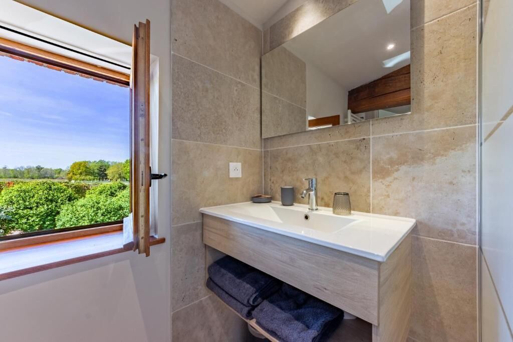 Photo of Bathroom in Saint-Nauphary