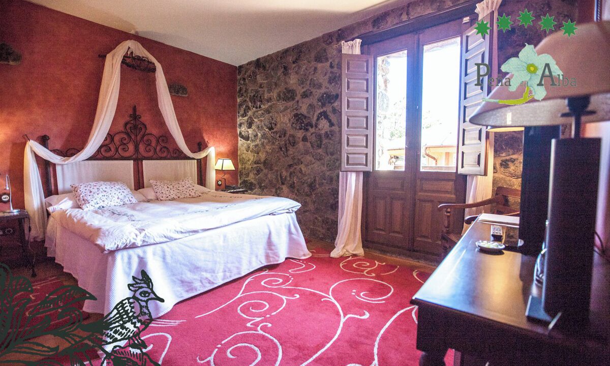 Photo of Bedroom in Arroyomolinos de la Vera