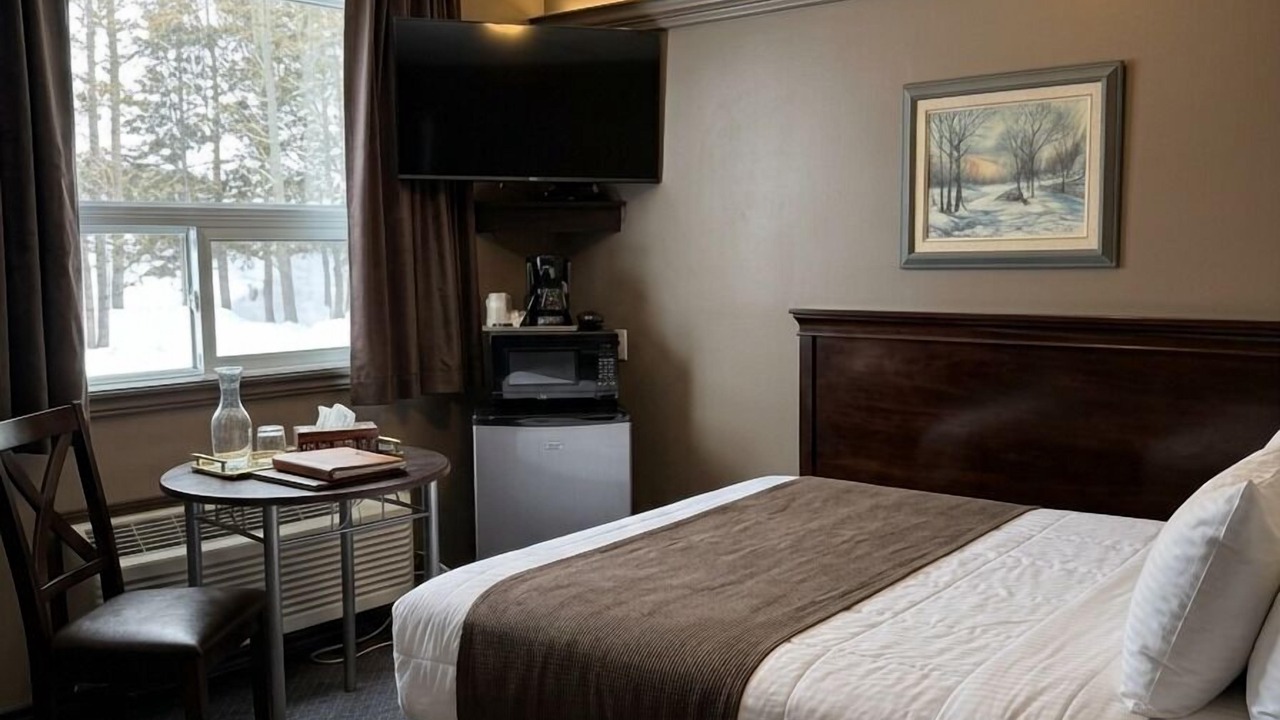 Photo of Bedroom in Algoma District