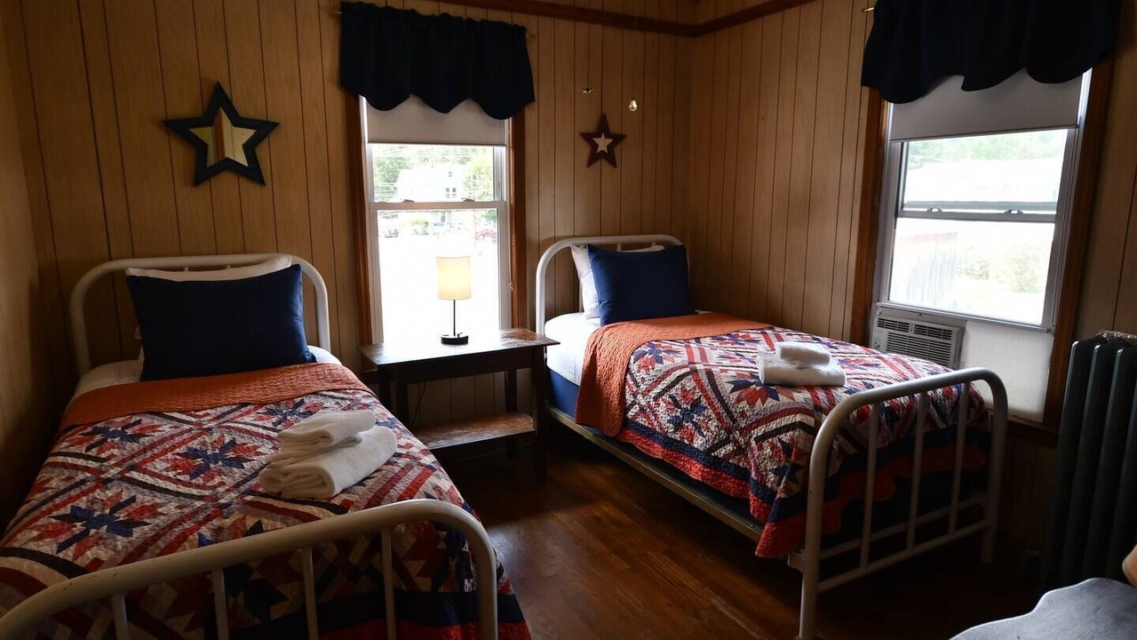 Photo of Bedroom in Marlinton