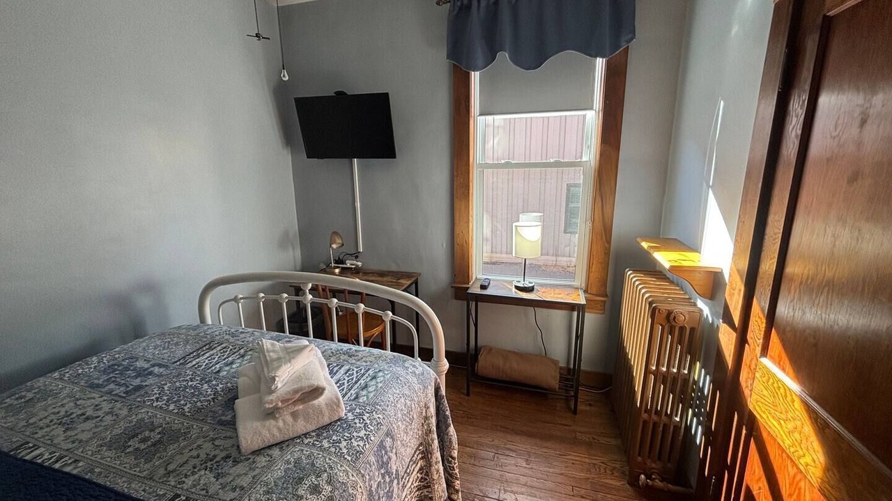 Photo of Bedroom in Marlinton