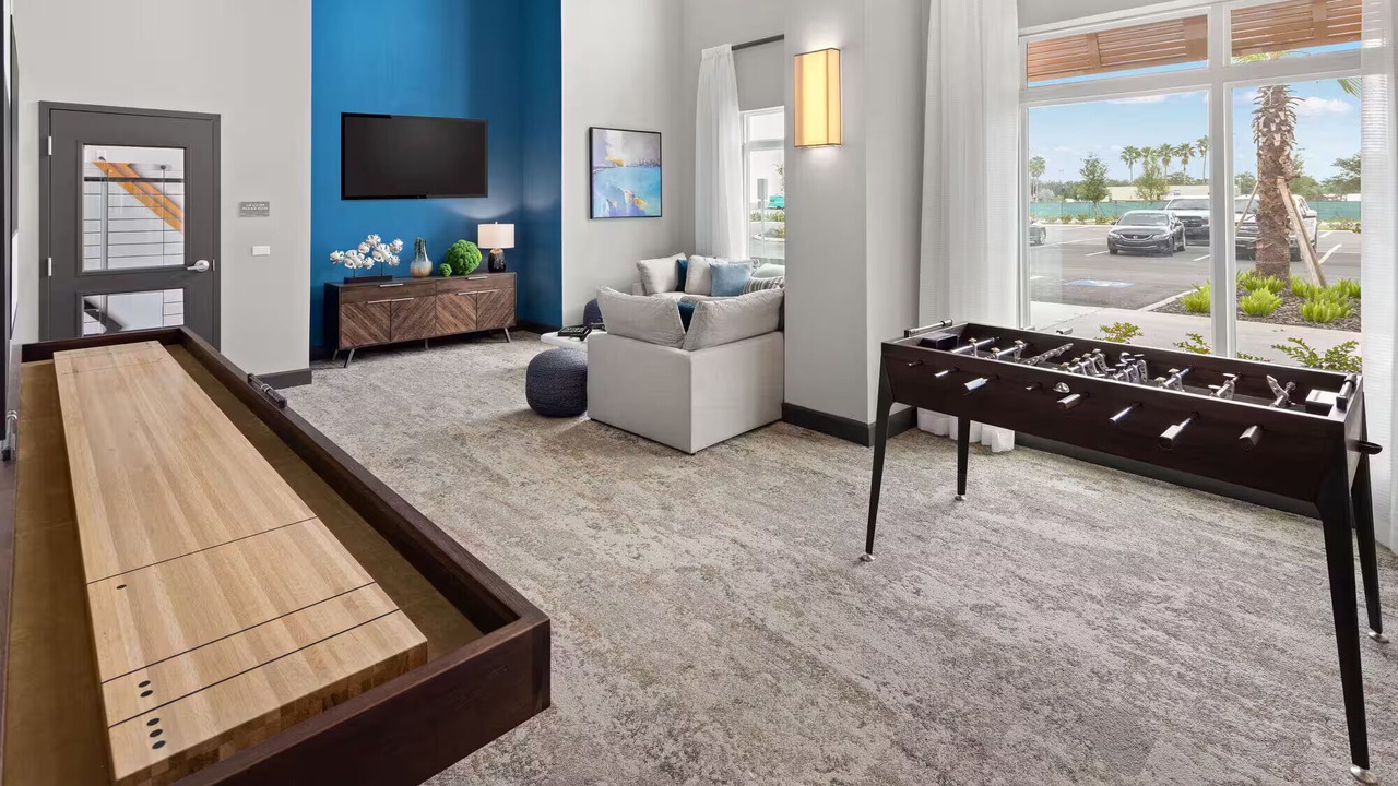 Photo of Bedroom in Florida Center