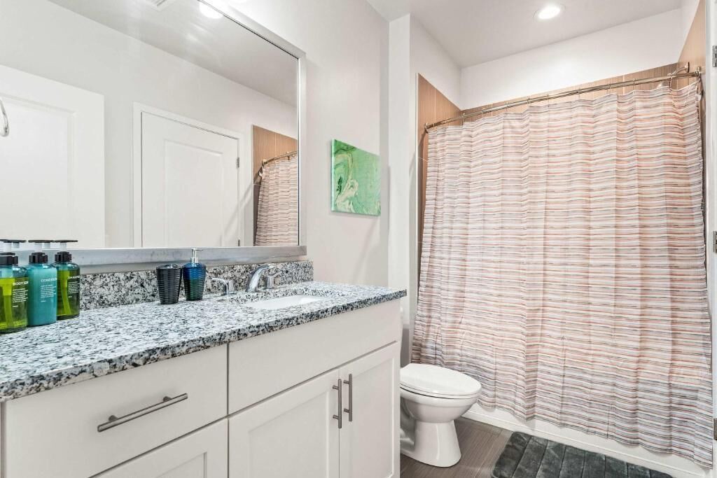 Photo of Bathroom in Central Business District