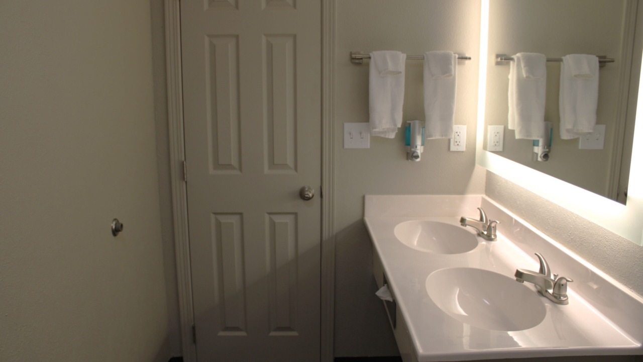 Photo of Bathroom in Lamar Heights
