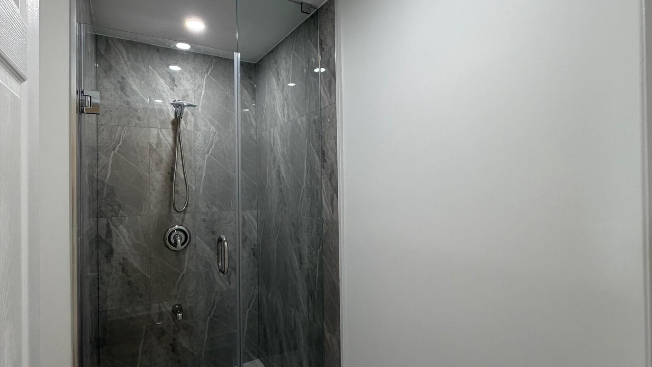 Photo of Bathroom in Parkdale