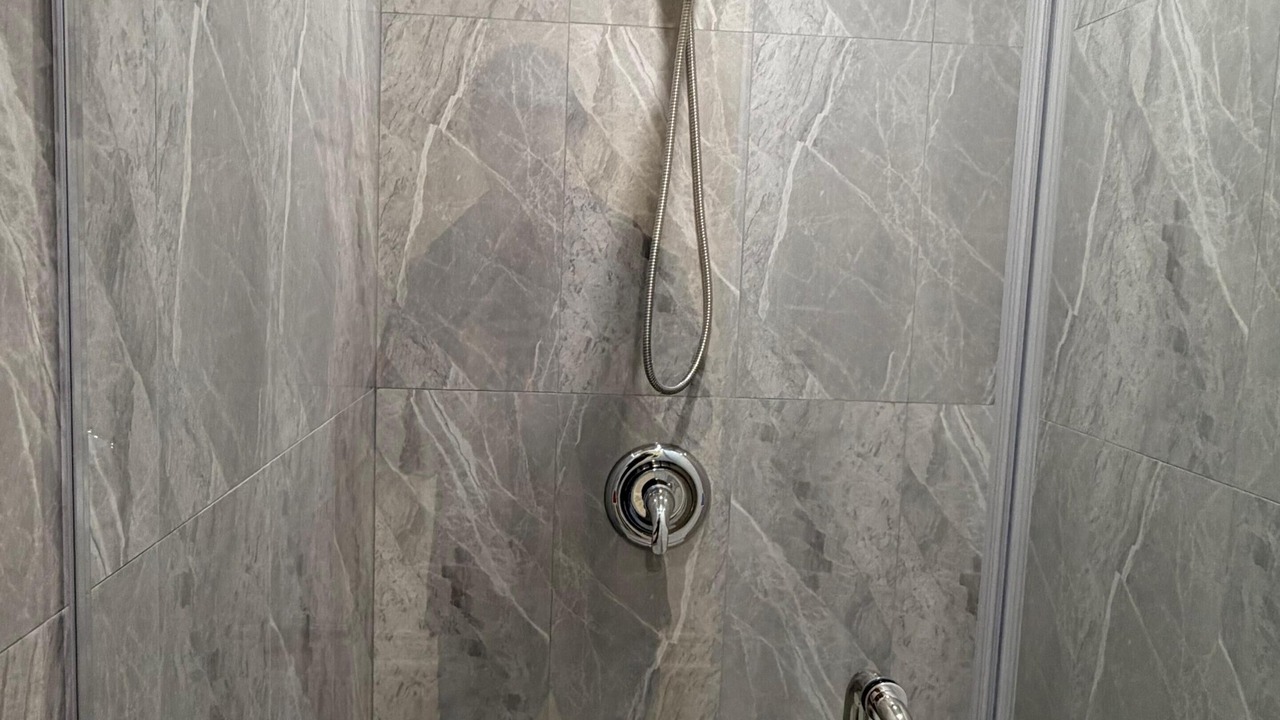 Photo of Bathroom in Parkdale