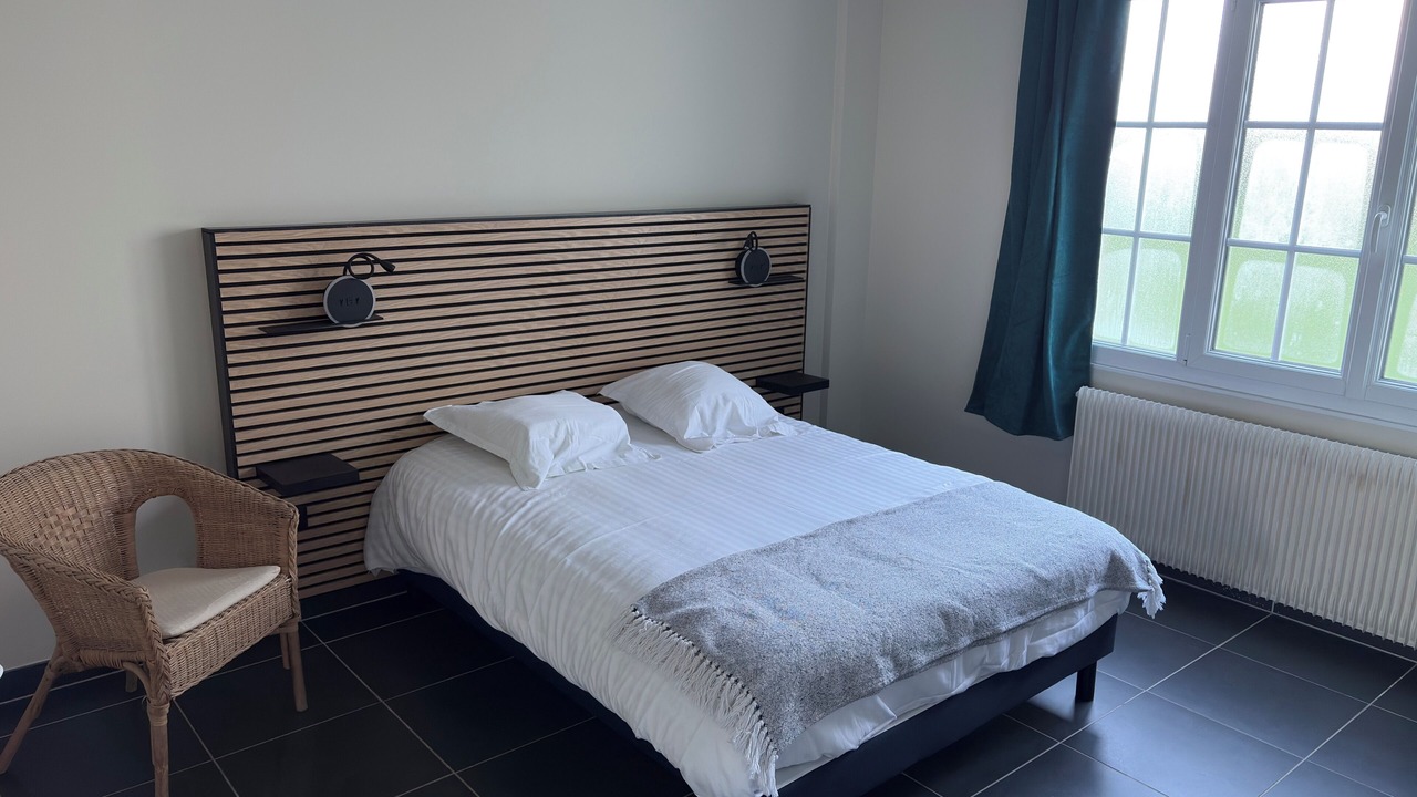 Photo of Bedroom in Esclavelles