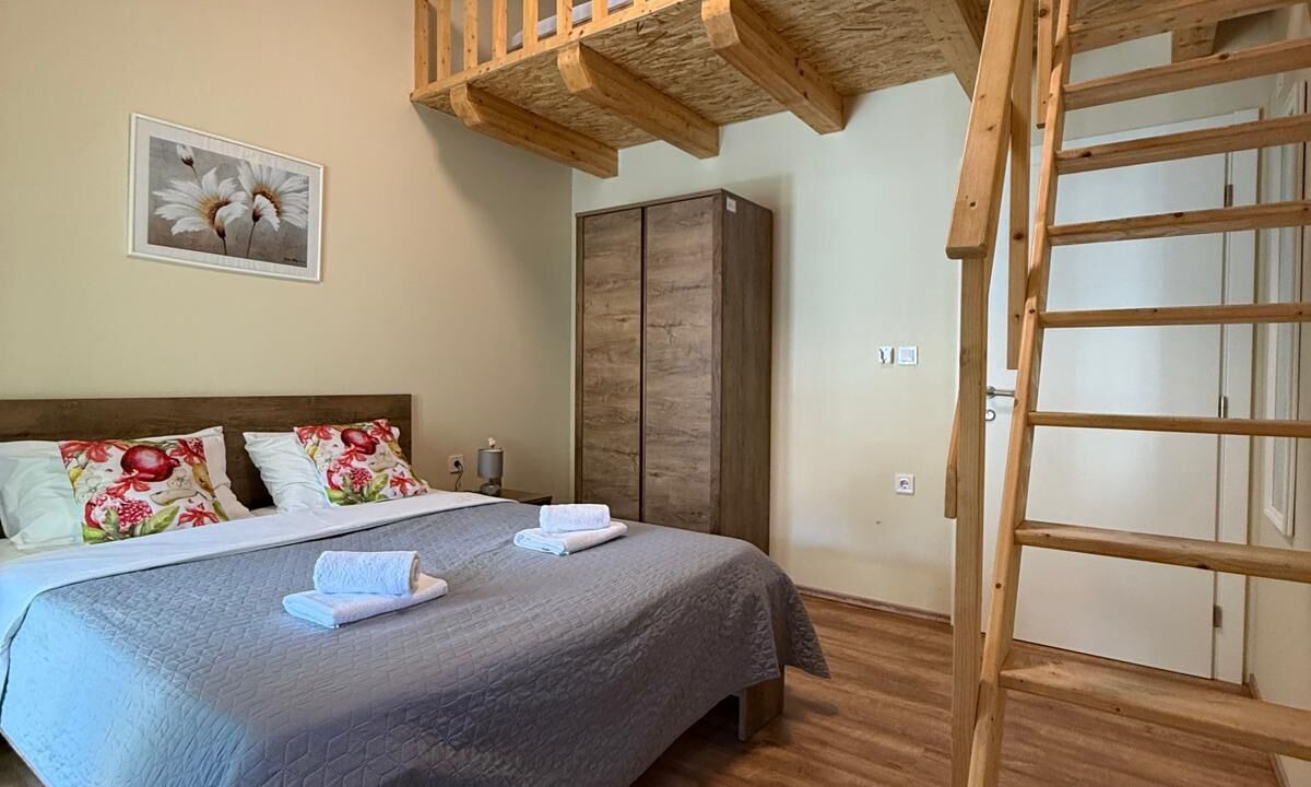 Photo of Bedroom in Marina