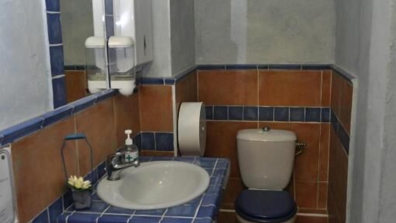 Photo of Bathroom in Lunel