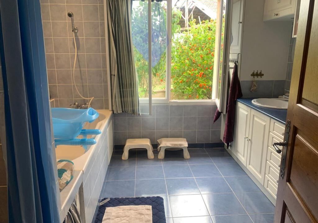 Photo of Bathroom in Vaux