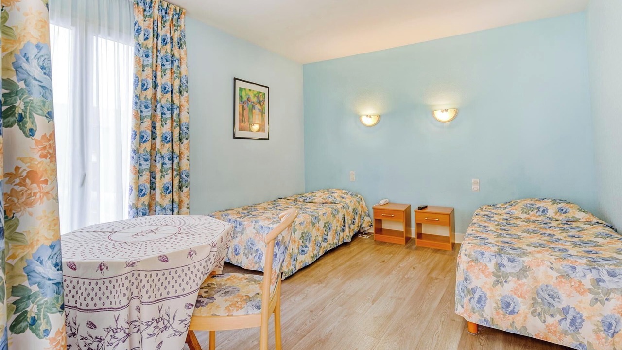 Photo of Bedroom in Brou
