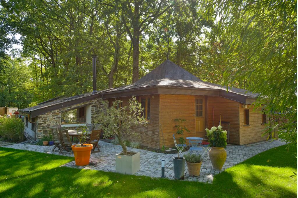 Photo of Outdoor in La Roche Foulques