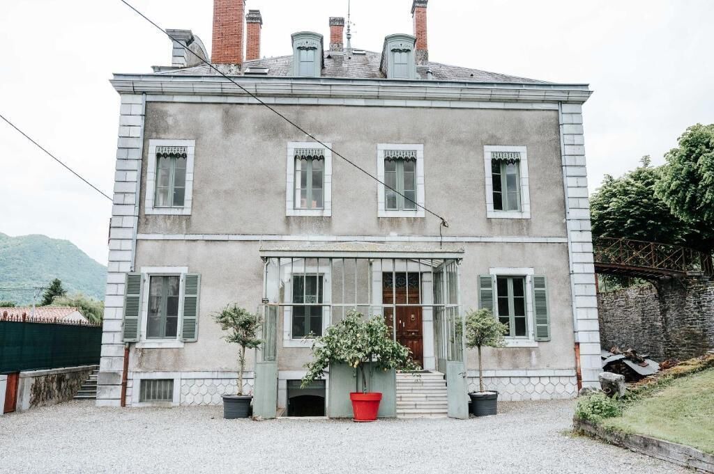 Photo of Outdoor in Salechan