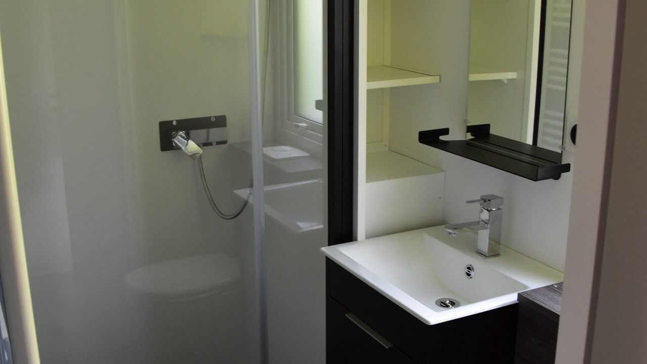 Photo of Bathroom in Jassat