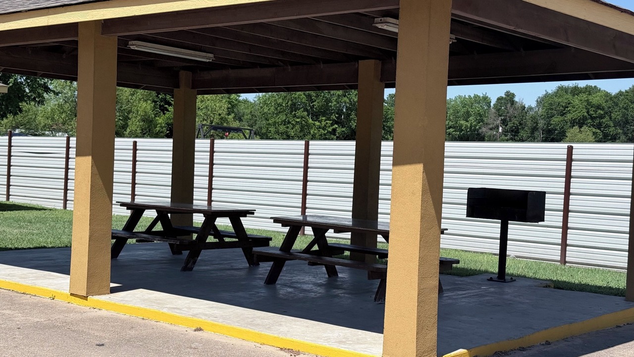 Photo of Outdoor in Bryan