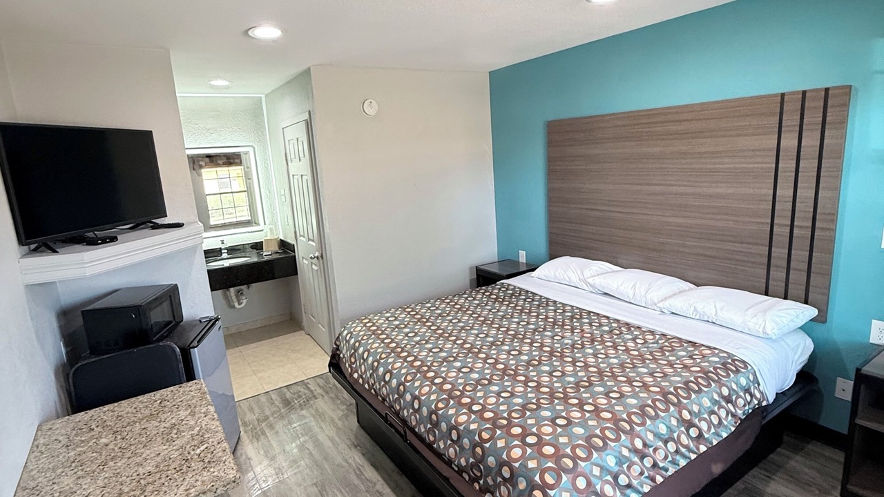 Photo of Bedroom in Bryan