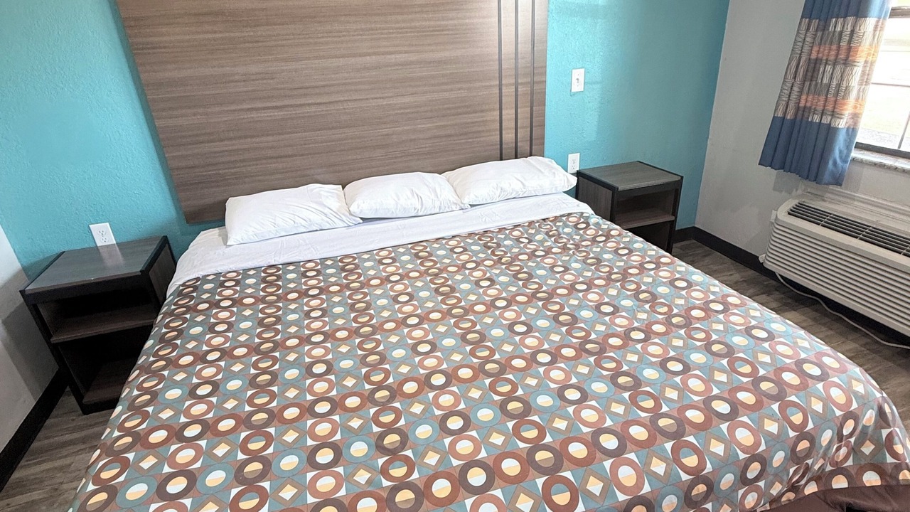 Photo of Bedroom in Bryan