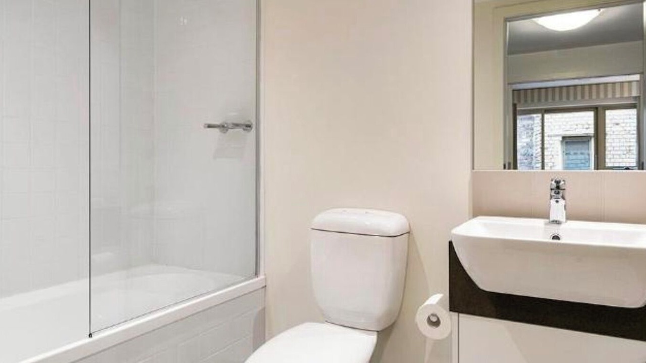 Photo of Bathroom in Plantation