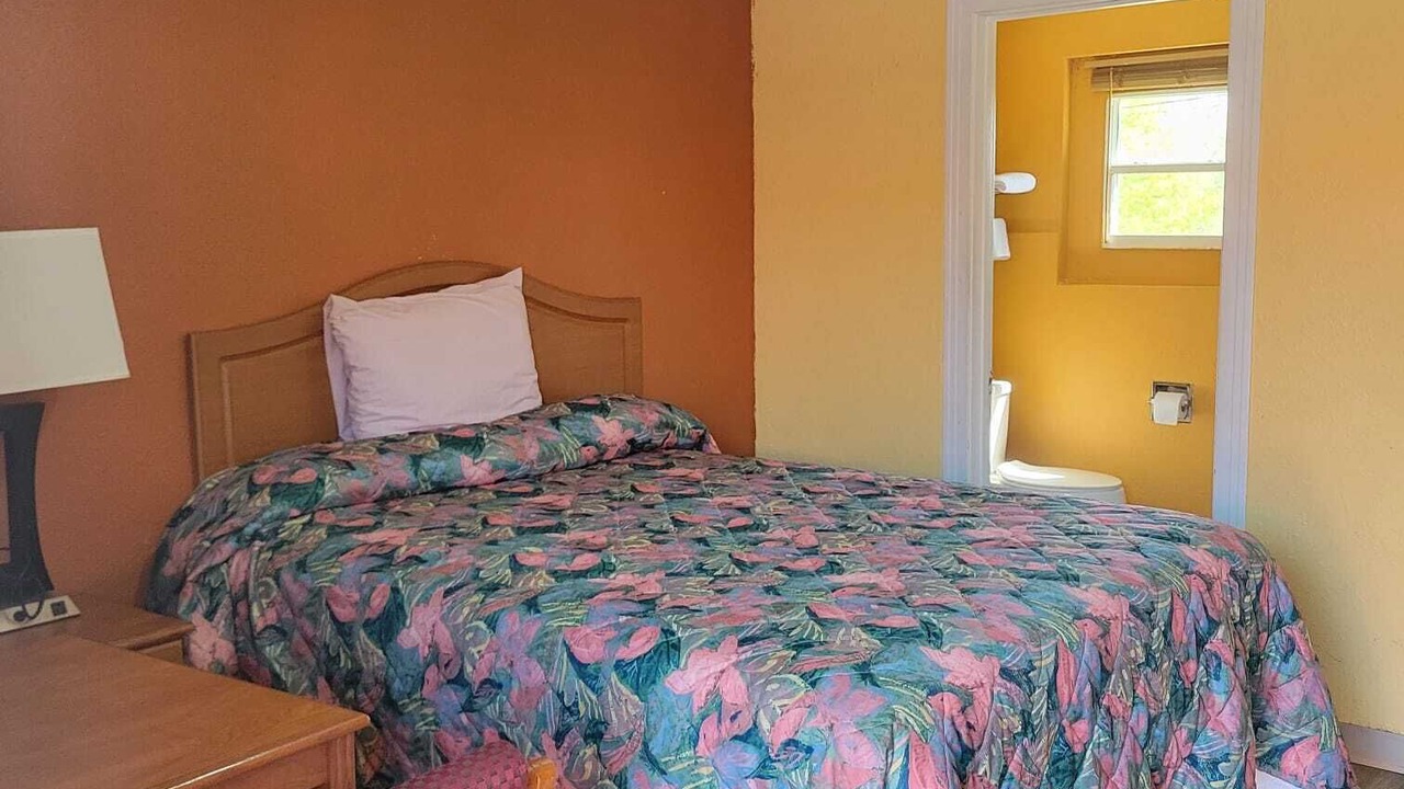 Photo of Bedroom in Daingerfield