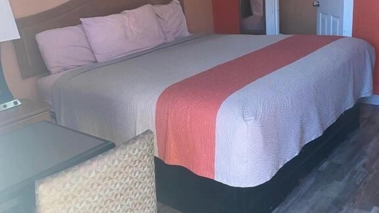 Photo of Bedroom in Daingerfield