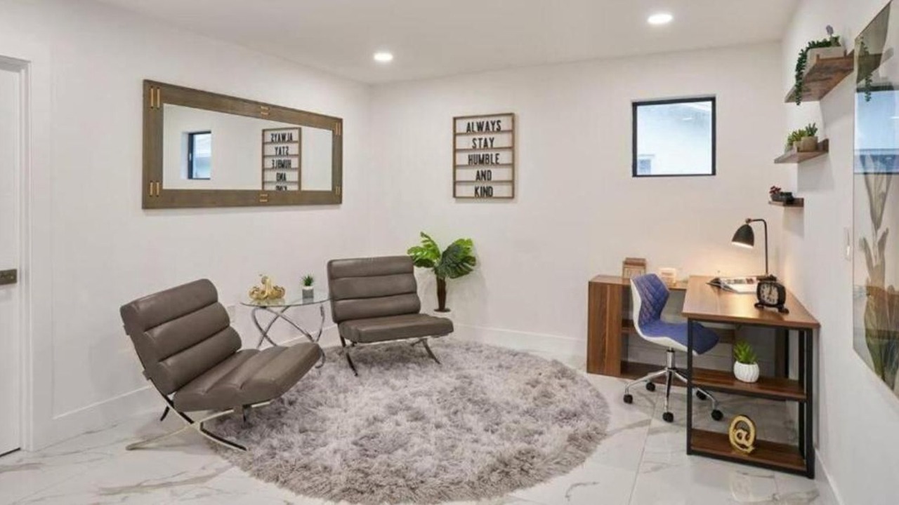 Photo of Bedroom in Emerald Hills