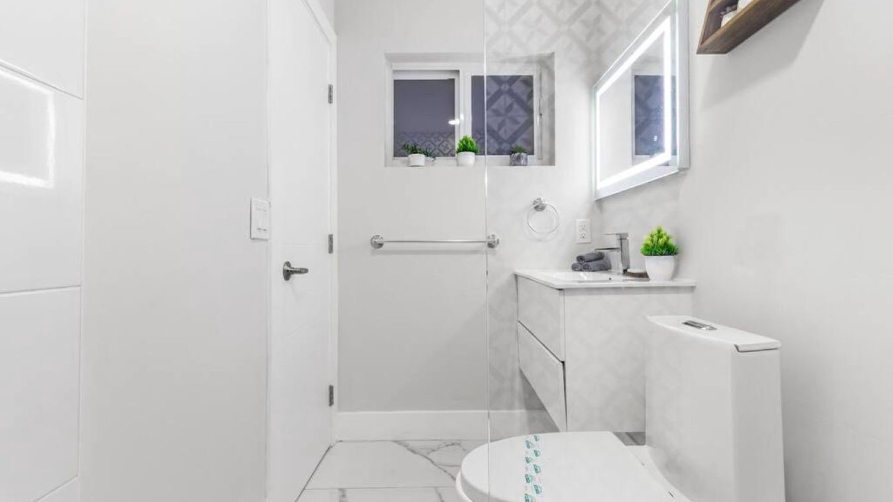 Photo of Bathroom in Ojus