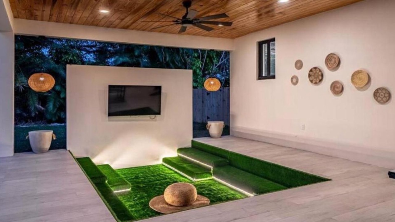 Photo of Outdoor in Golden Glades