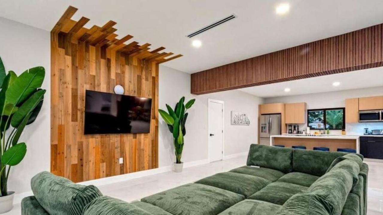 Photo of Bedroom in Golden Glades