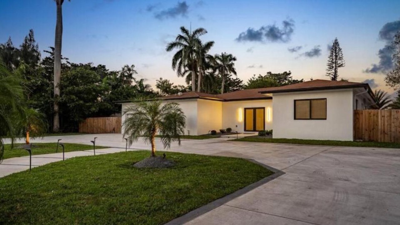 Photo of Outdoor in Golden Glades