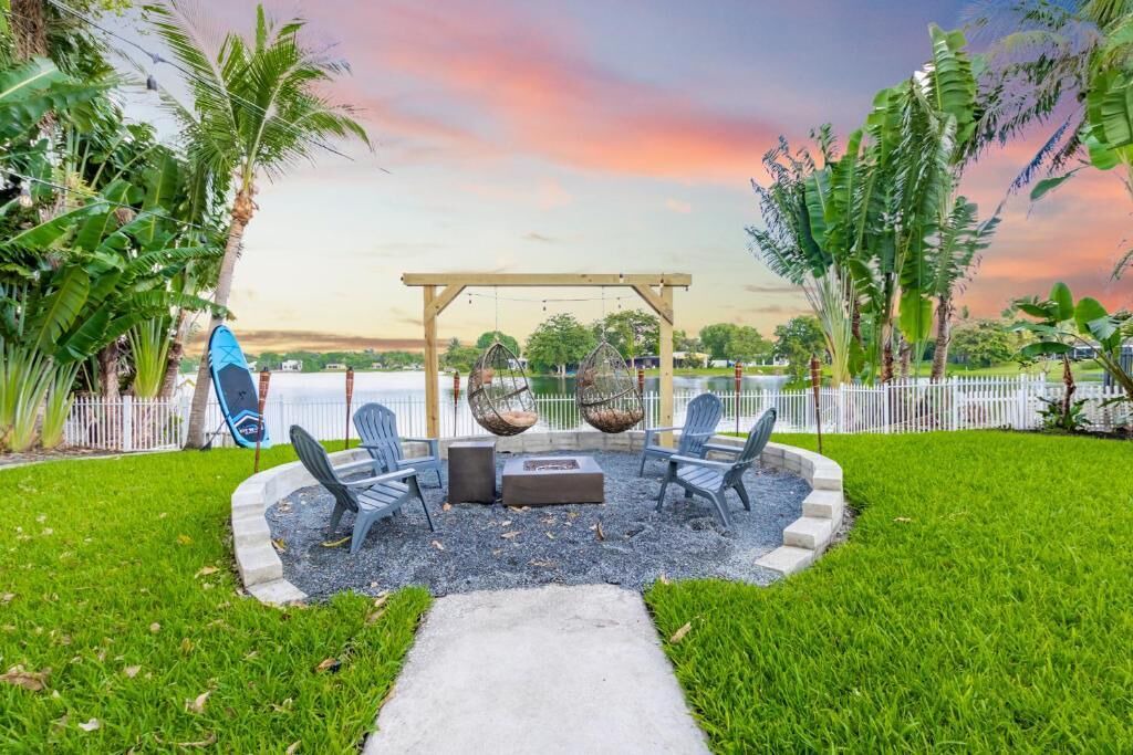 Photo of Outdoor in North Miami Beach