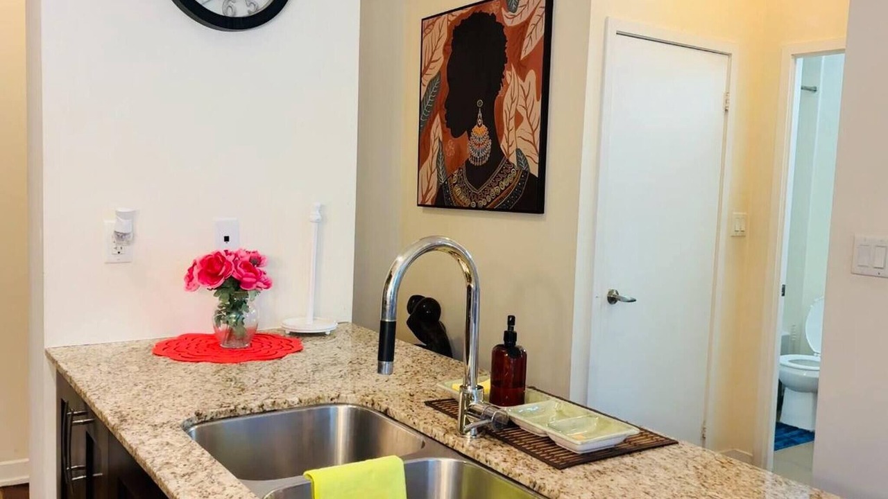 Photo of Bathroom in Downtown Mississauga