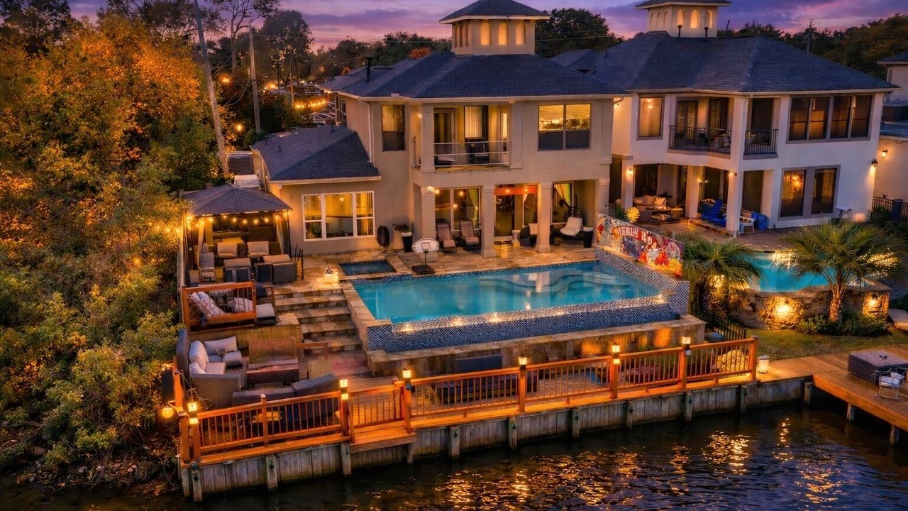 Photo of Outdoor in El Lago