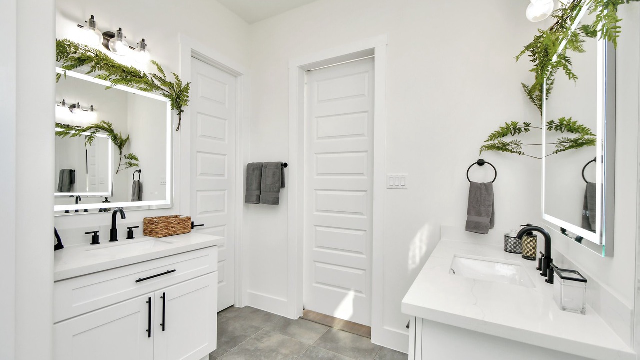 Photo of Bathroom in OST - South Union
