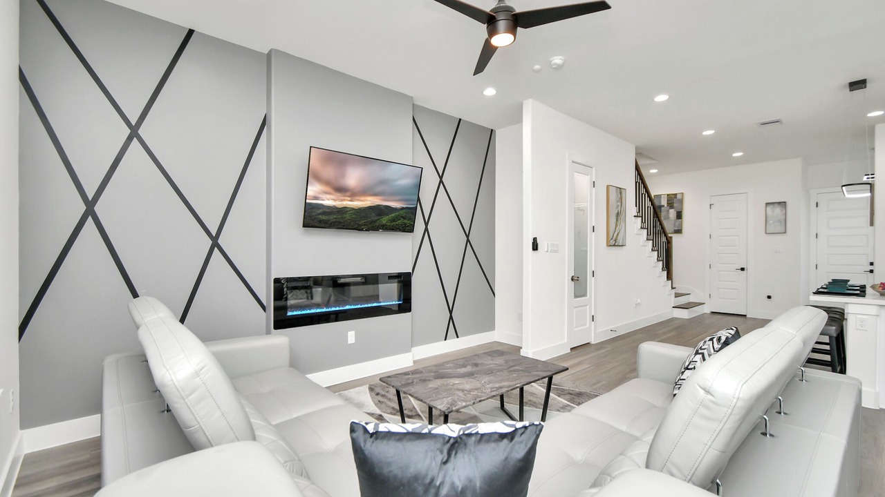 Photo of Livingroom in OST - South Union