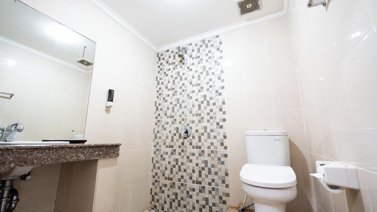 Photo of Bathroom in Siligita