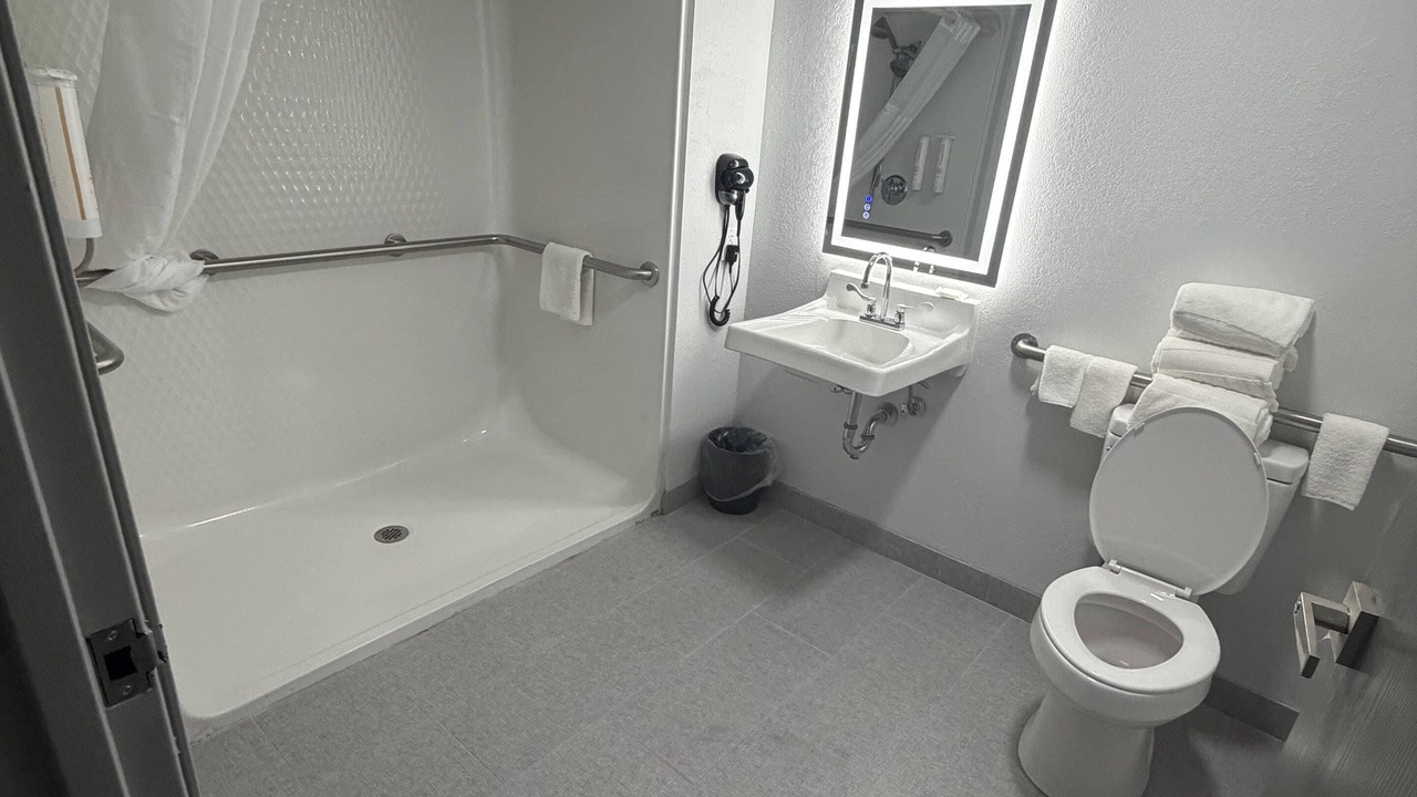 Photo of Bedroom in Turners