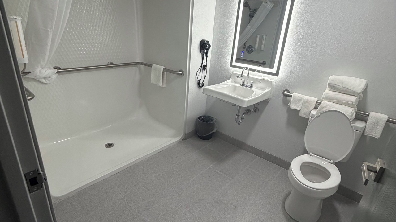 Photo of Bathroom in Turners