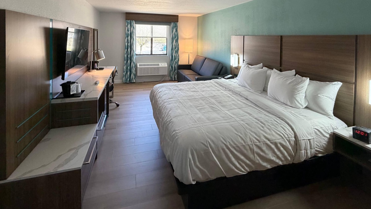 Photo of Bedroom in Turners