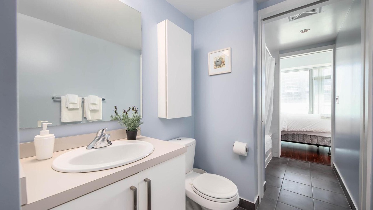 Photo of Bathroom in Toronto Entertainment District
