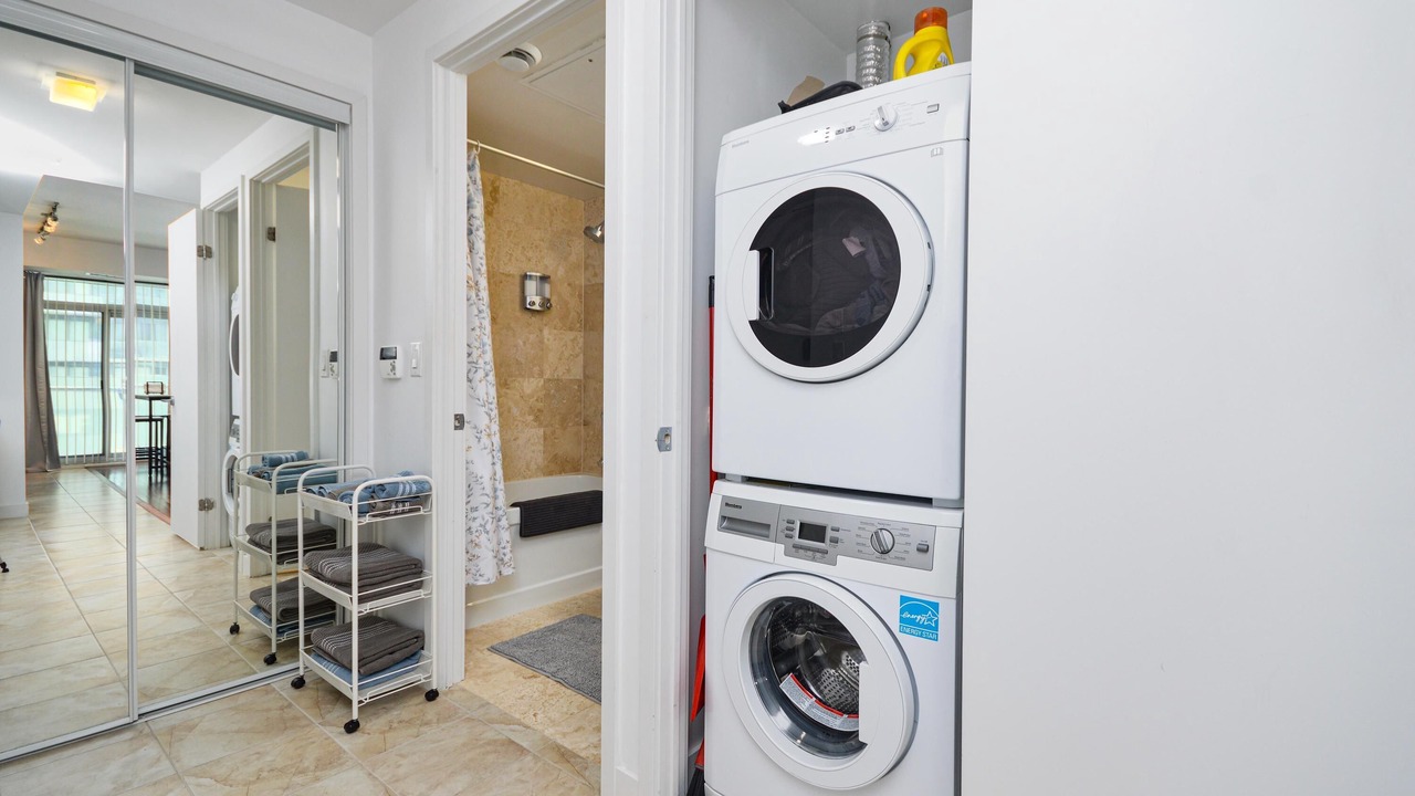 Photo of Bedroom in Toronto Entertainment District