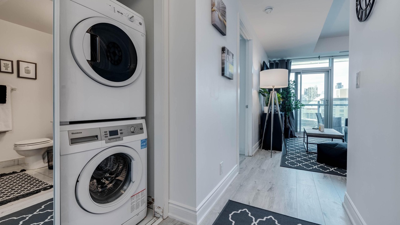 Photo of Bedroom in Toronto Entertainment District