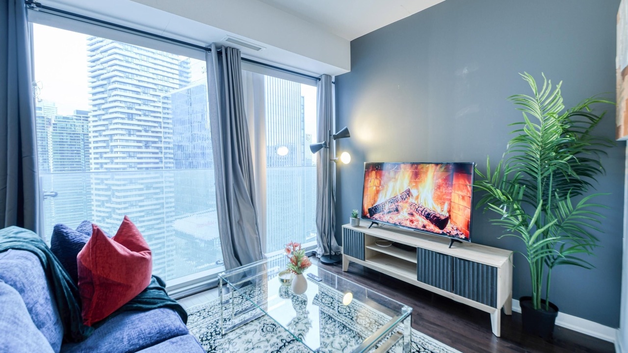 Photo of Bedroom in Toronto Entertainment District