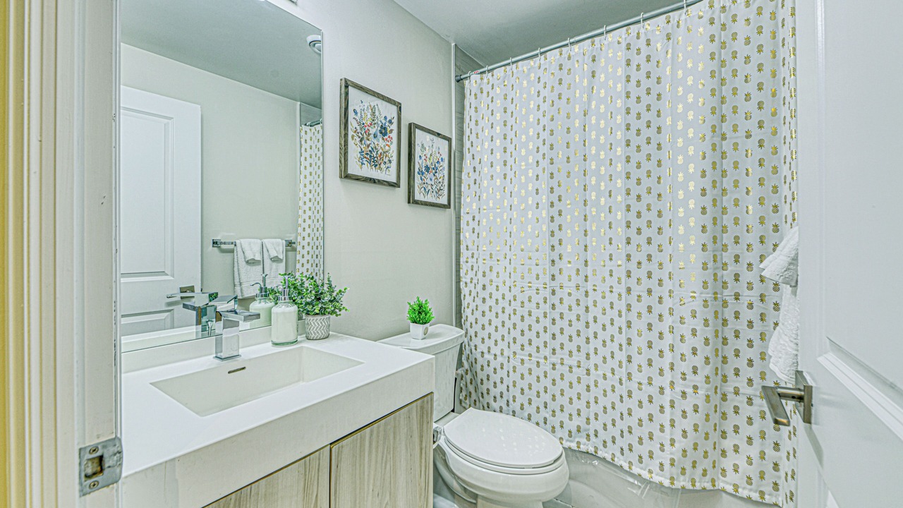 Photo of Bathroom in Downtown Toronto