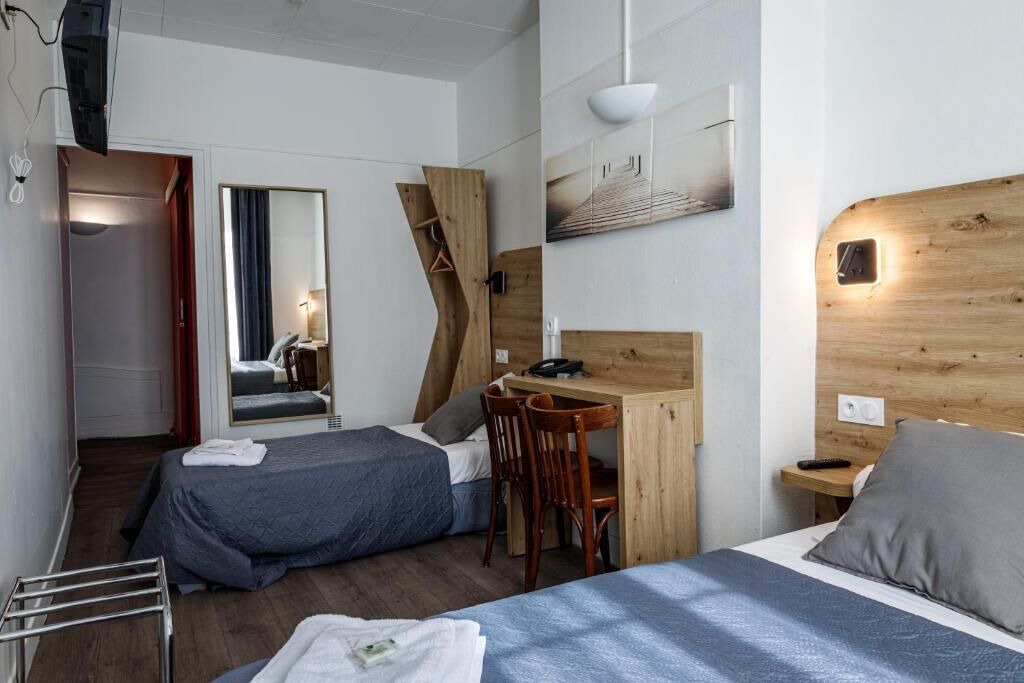 Photo of Bedroom in Carnot - Gailleton