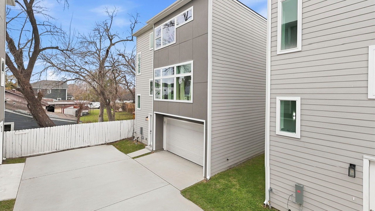 Photo of Outdoor in OST - South Union