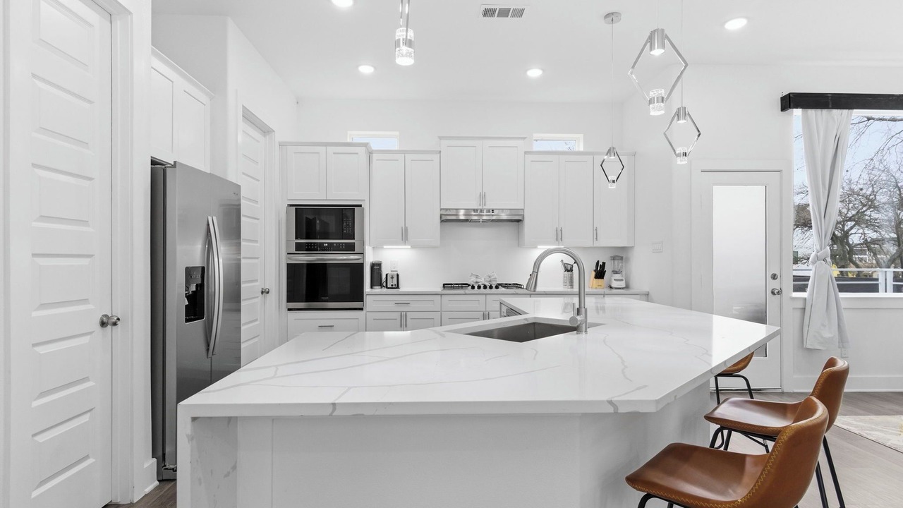 Photo of Kitchen in OST - South Union