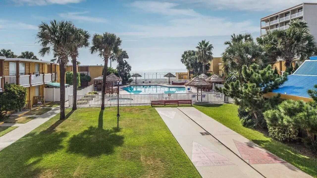 Photo of Outdoor in North Beach